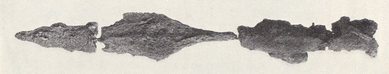 File:Spear, Kiloran Bay (Grieg 1940 fig 27).jpg