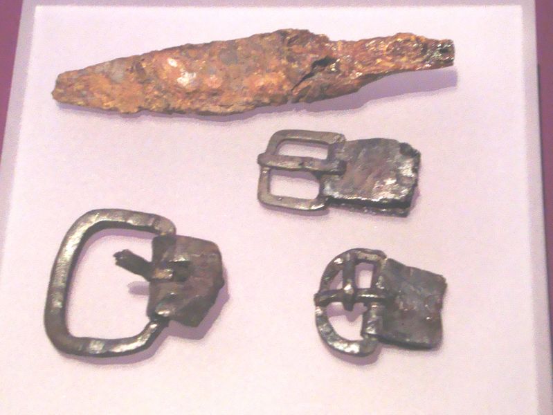 File:Hedeby Cup Bearer Horse Buckles.JPG