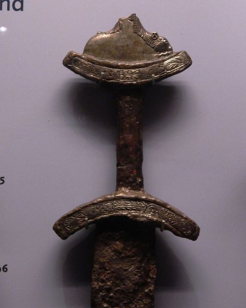 File:Ashmolean Sword - Abingdon (AN1890.14)-01- hilt.jpg