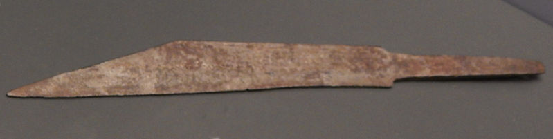 File:Ashmolean Seax - Brackley, Northamptonshire (AN1941.82).jpg