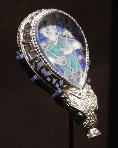 File:Ashmolean Aestel - Alfred Jewel (AN1836.371)-23- side a.jpg