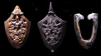 File:VA Scabbard Chapes.jpg