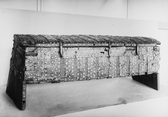 File:Box - Norway, Oseberg O1904 149 (www.unimus.no).jpg