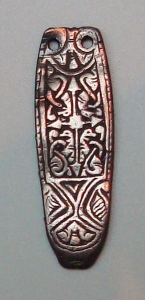 File:BM Cuerdale Strap-end.JPG
