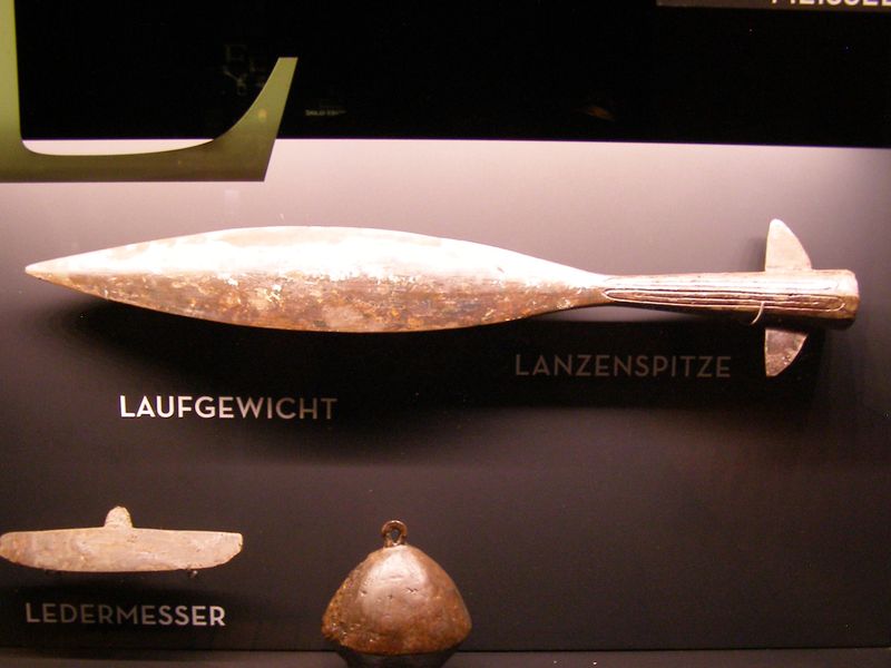 File:Hedeby Spear C.JPG