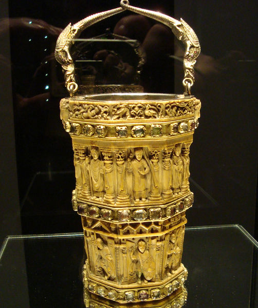 File:Aachen Ivory Situla 0.jpg