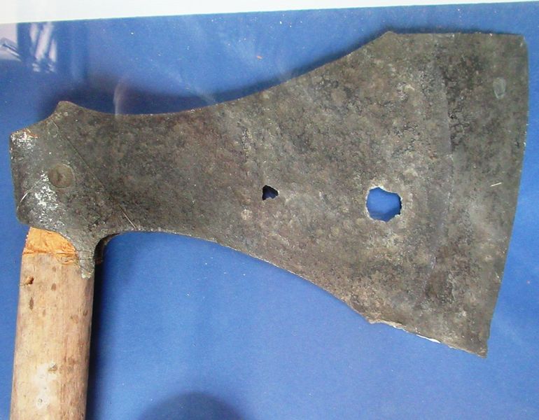 File:Wisbech Axe.JPG