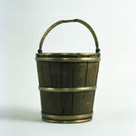 Bucket brass - Norway, Oseberg no.303 (Universetsmuseene).jpg